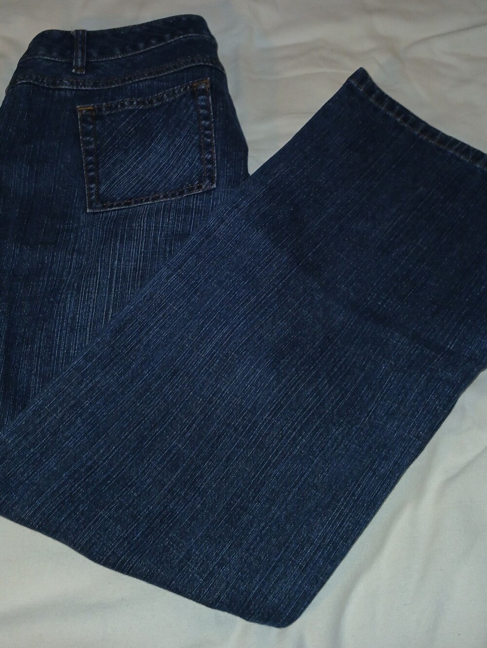 Pre-loved Ann Taylor Women's Dark Blue Straight-Leg Jeans.